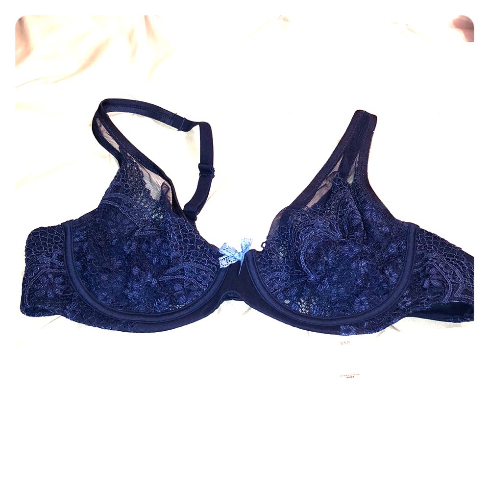 NWT Victoria’s Secret Unlined Lace Bra